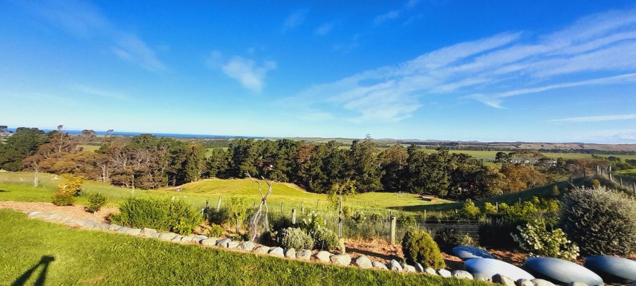 Hill Top Retreat Lower Dashwood Exteriér fotografie